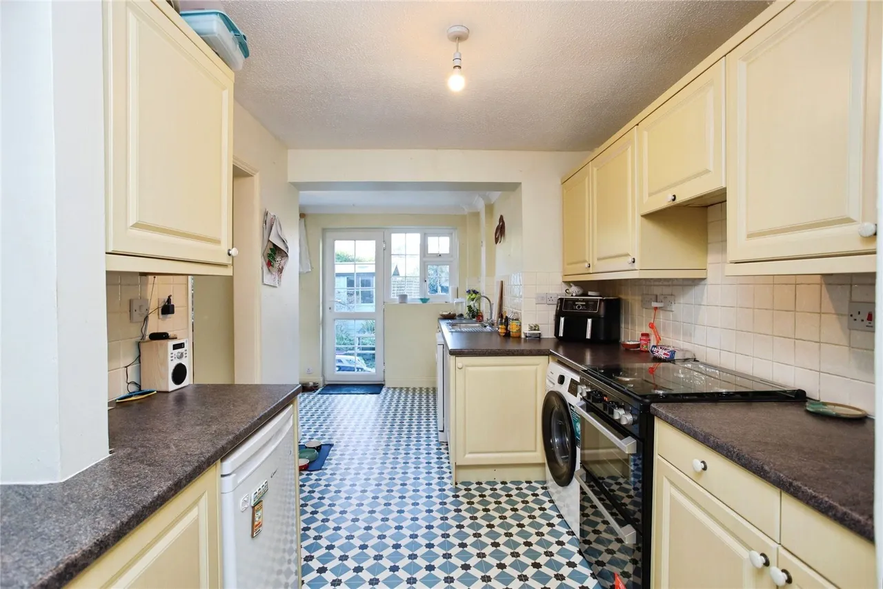 Forest Road, Paddock Wood, TN12, photo 14
