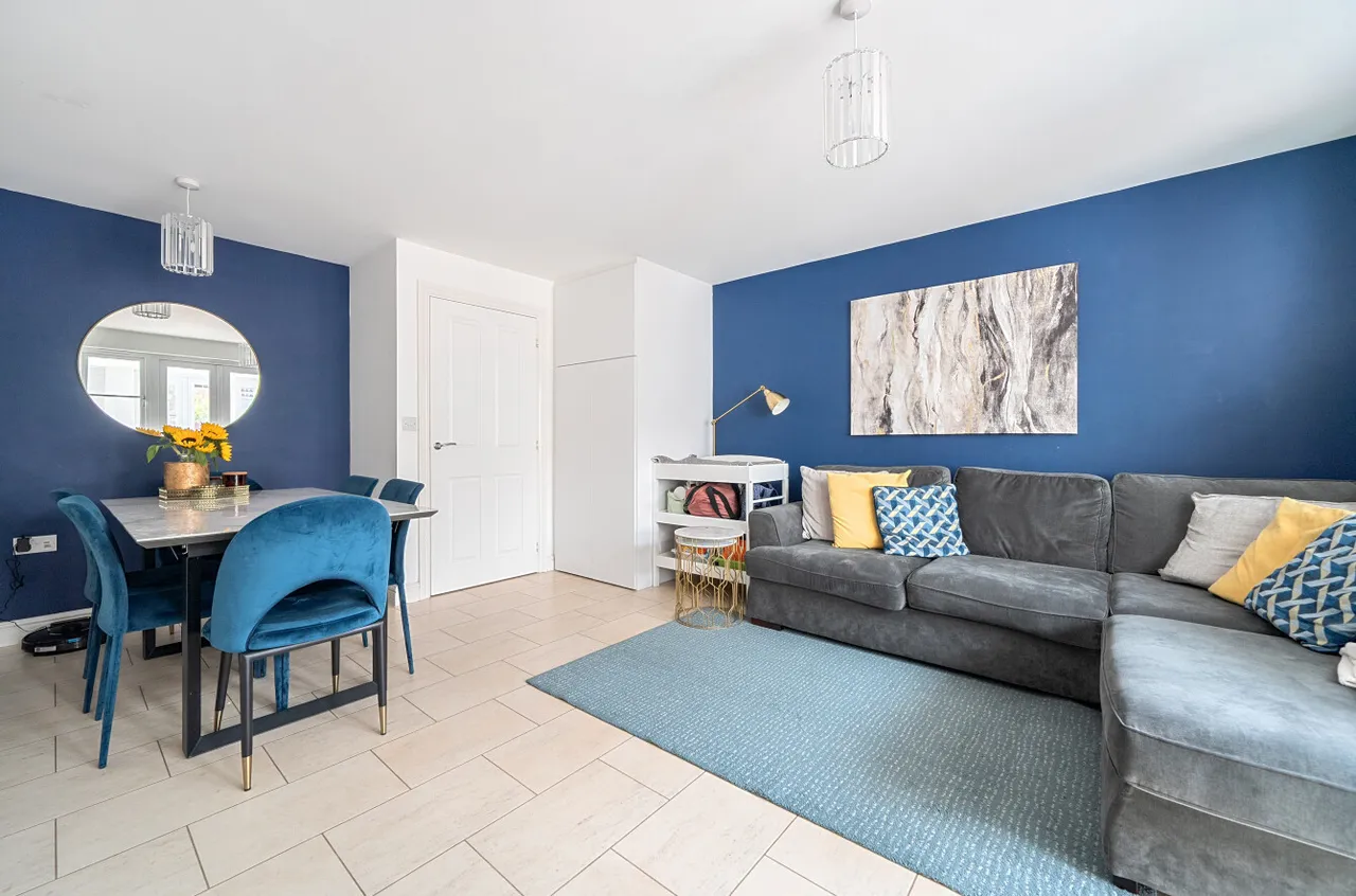 Outfield Crescent, Wokingham, Berkshire, RG40 2EU, photo 10