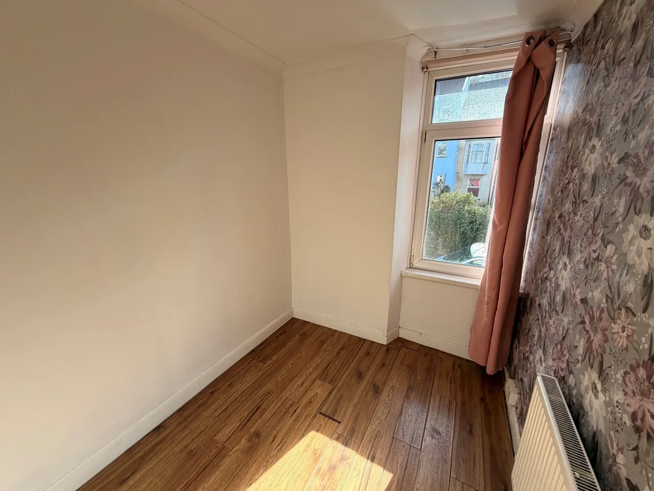 Cliff Terrace, Pontypridd, CF37, photo 4