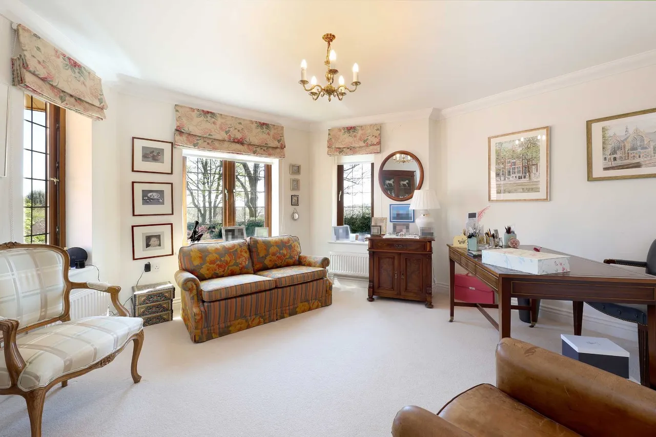 Forty Green Road, Knotty Green, HP9, photo 22