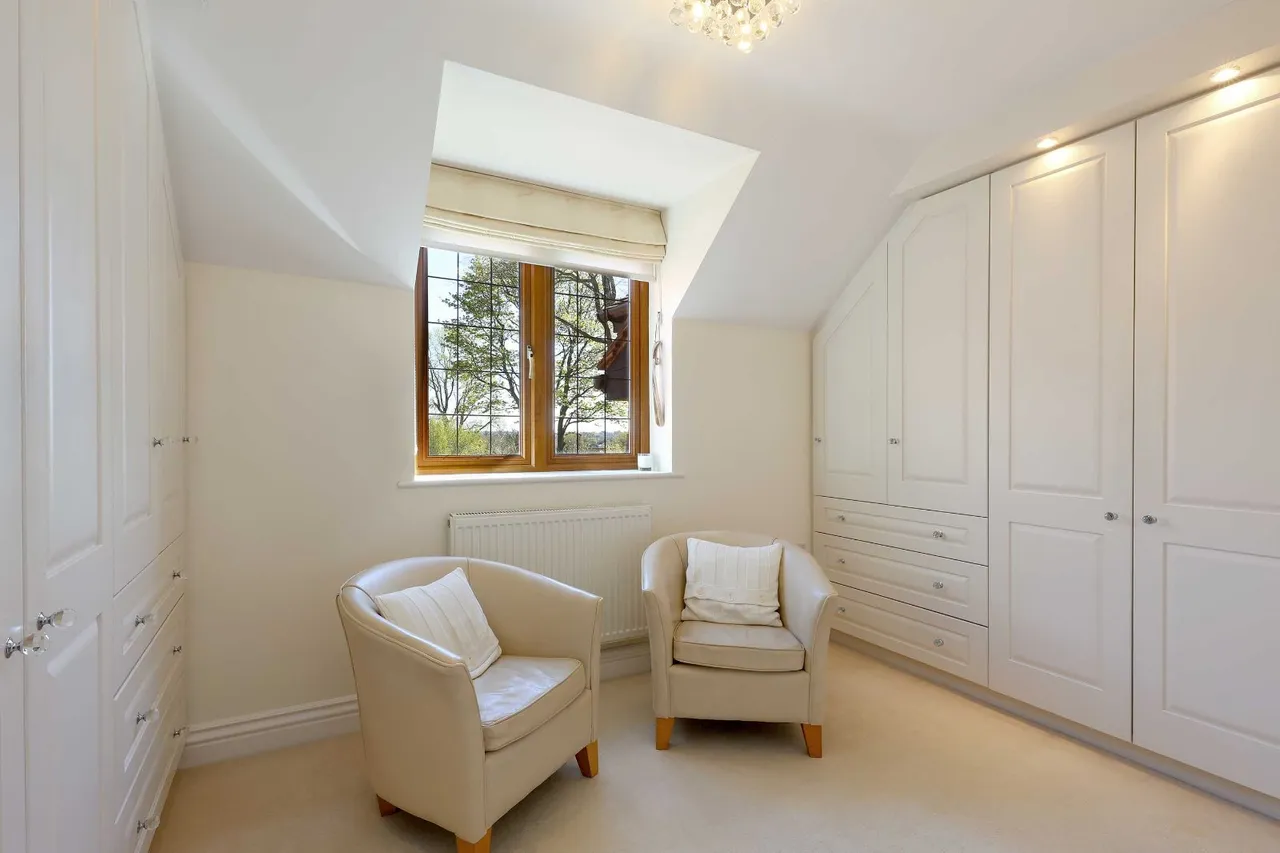 Forty Green Road, Knotty Green, HP9, photo 17
