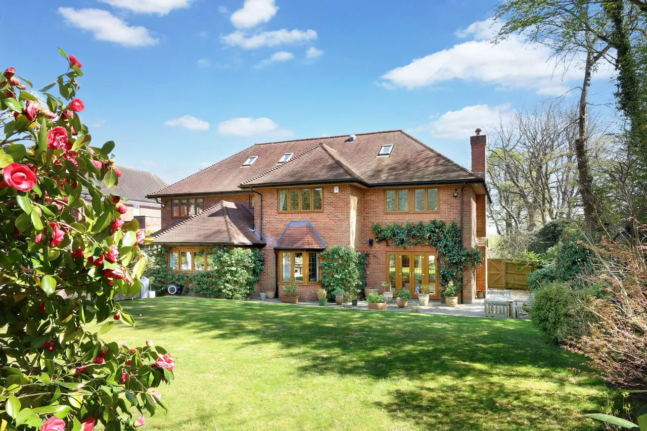 Forty Green Road, Knotty Green, HP9, photo 3