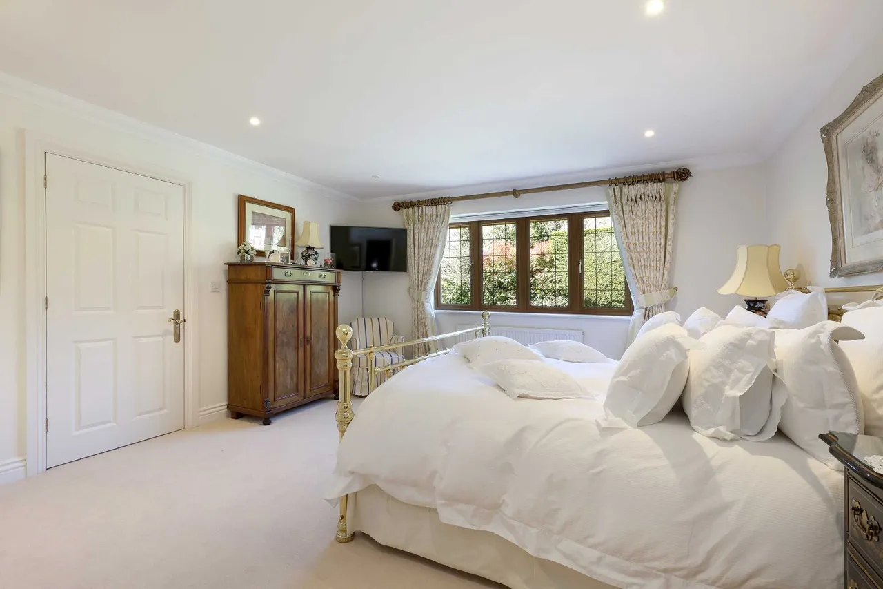 Forty Green Road, Knotty Green, HP9, photo 16