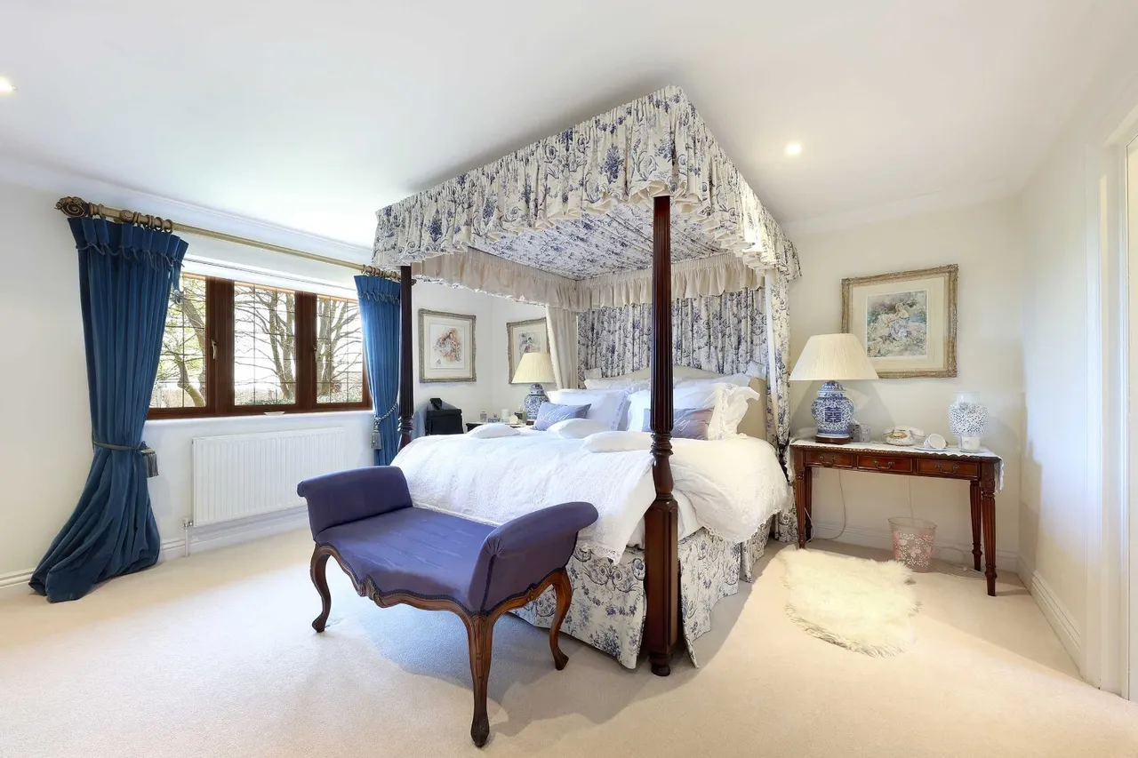 Forty Green Road, Knotty Green, HP9, photo 20