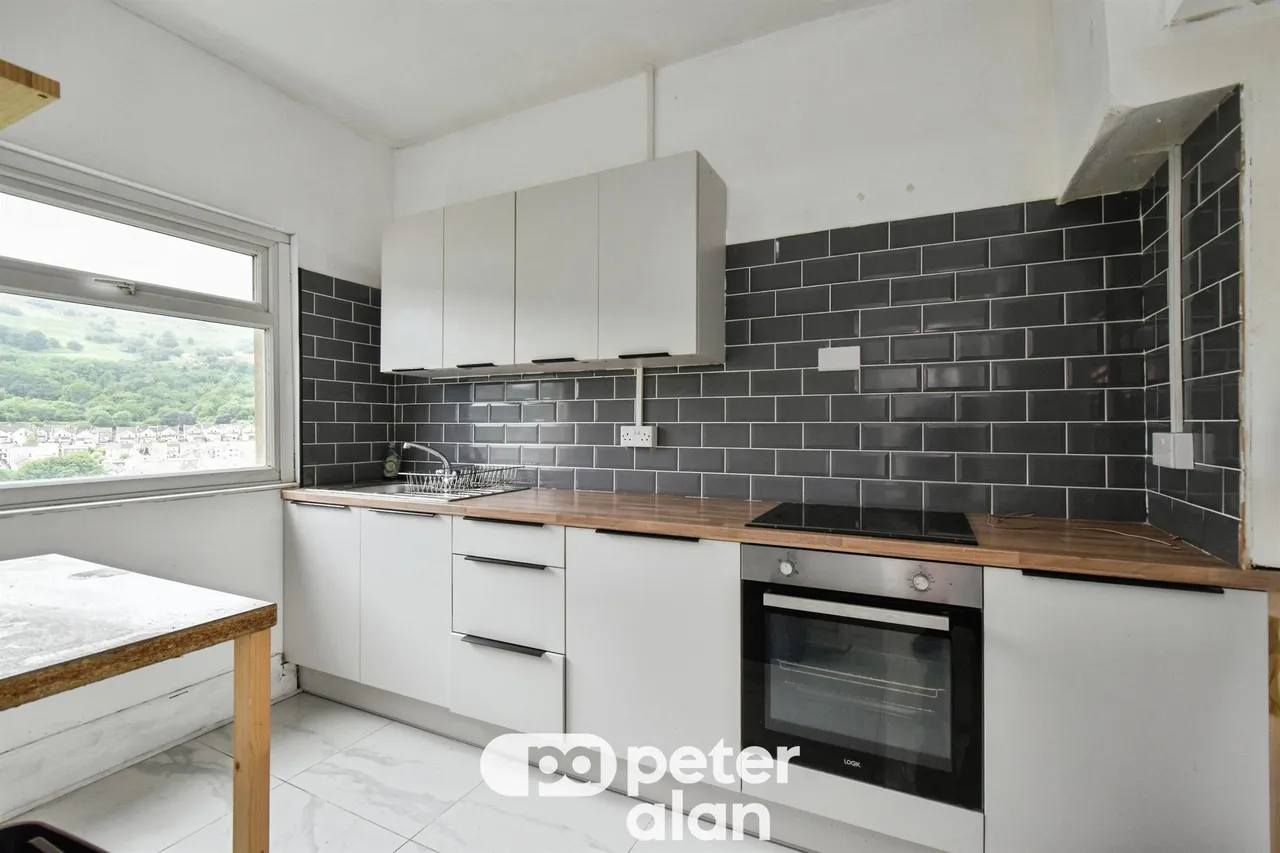 Danyderi Terrace, Merthyr Tydfil, CF48, photo 3