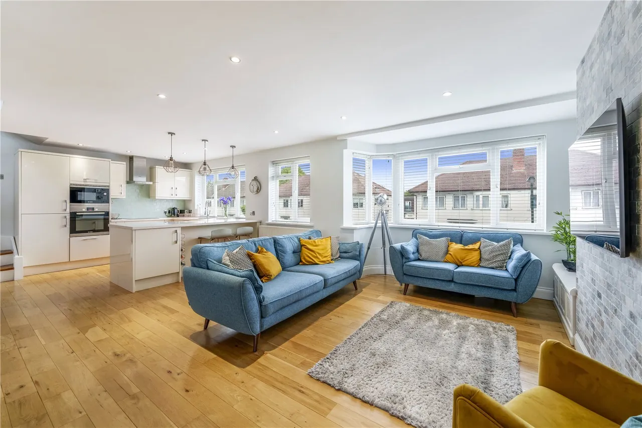 Fulwood Gardens, Twickenham, TW1 1EN, photo 3