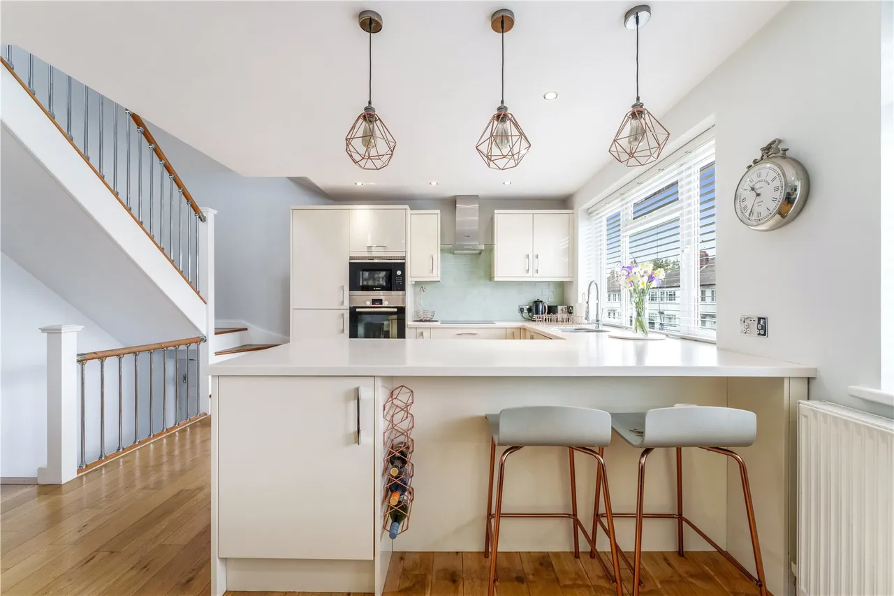 Fulwood Gardens, Twickenham, TW1 1EN, photo 8
