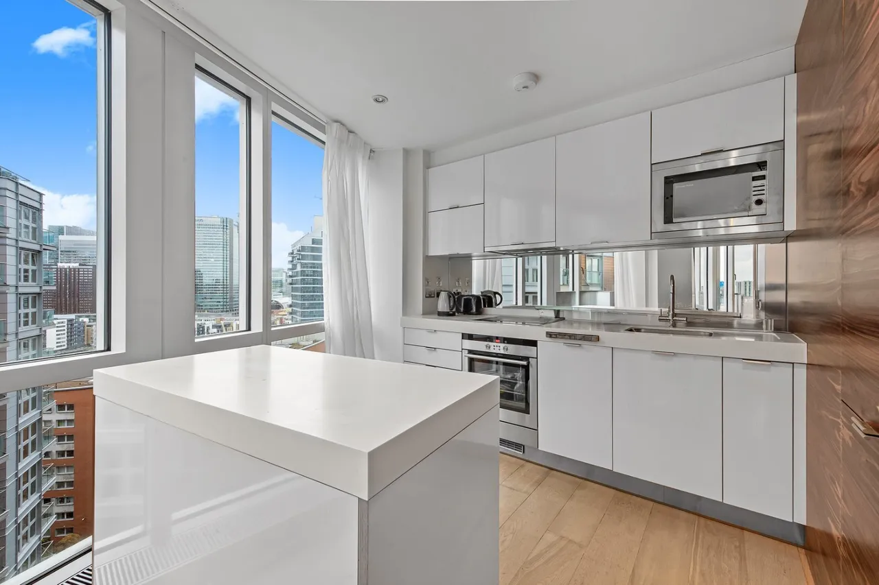 Fairmont Avenue, London, E14, photo 4