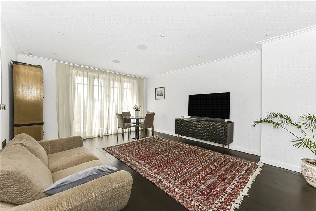 Carnwath Road, London, SW6, photo 21