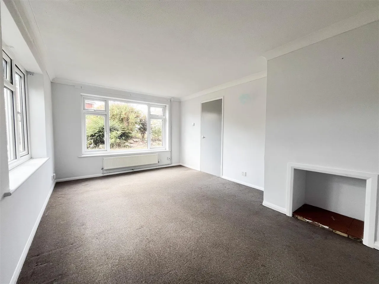 Grange Close, Horam, Heathfield, TN21 0EG, photo 2