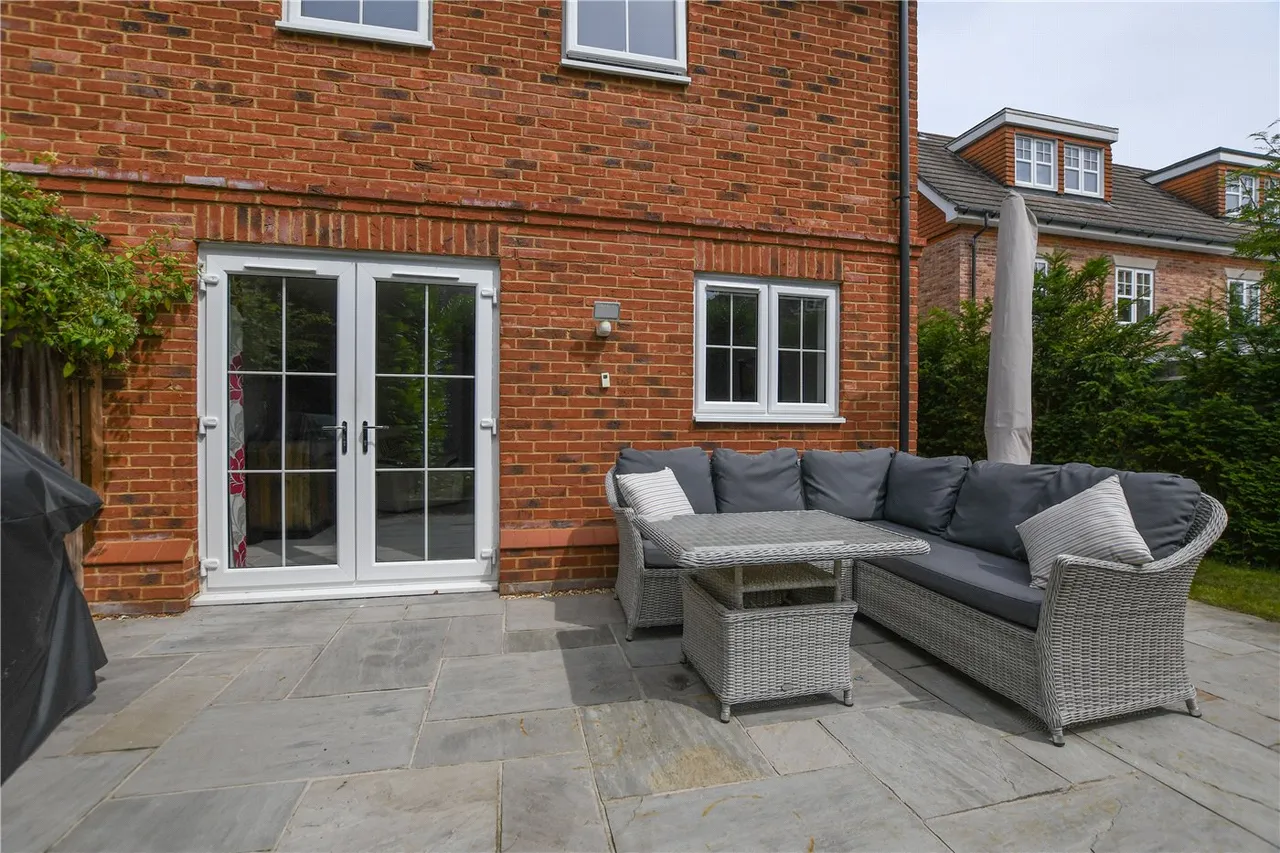 Woodfield Place, Binfield, RG42, photo 14