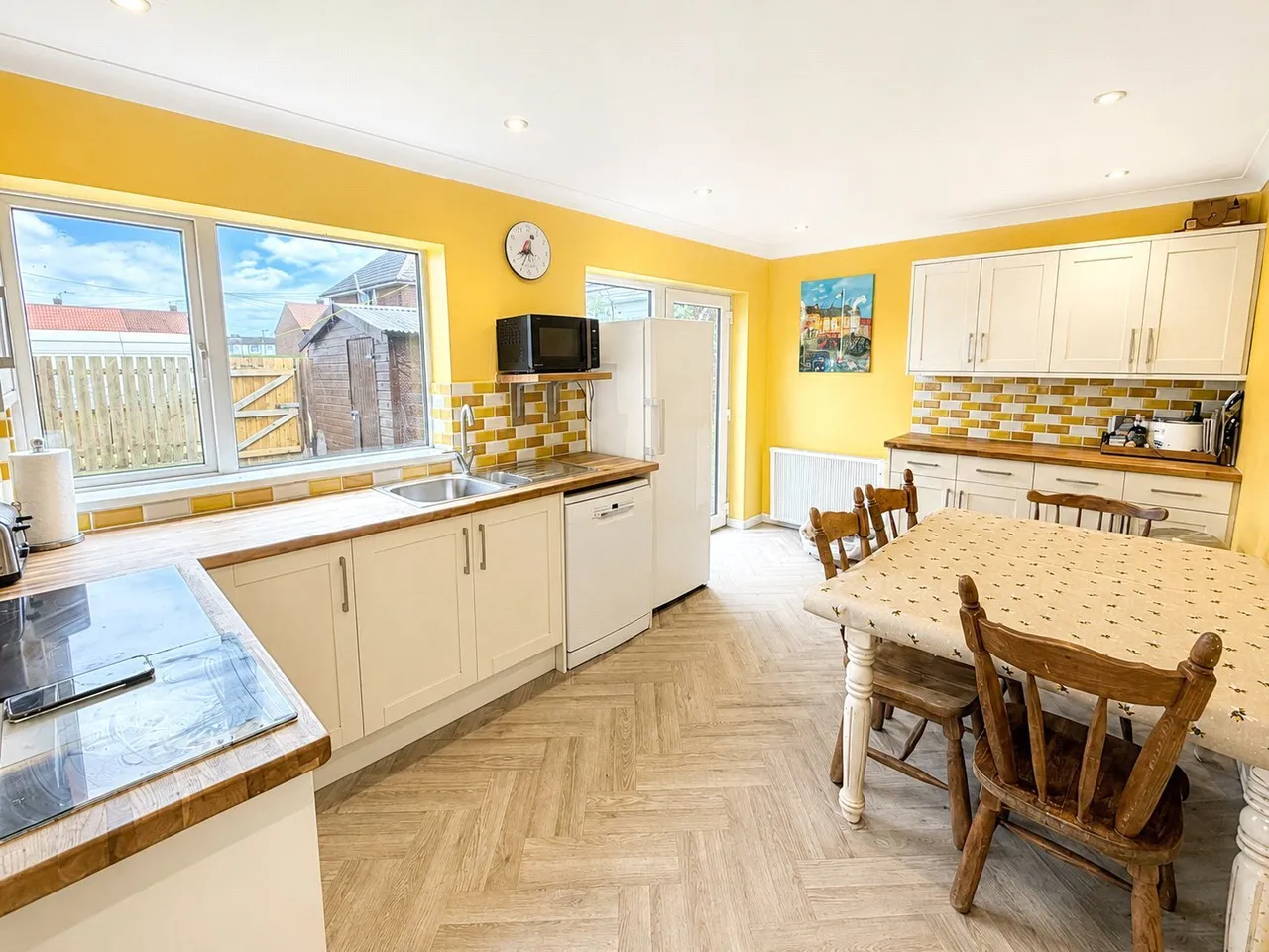 Fernwood Close, Brompton, Northallerton, North Yorkshire, DL6, photo 6