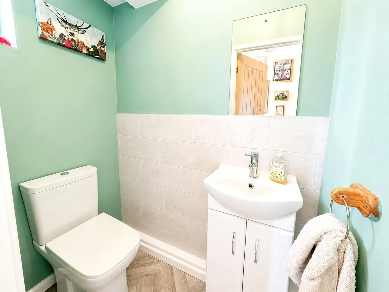 Fernwood Close, Brompton, Northallerton, North Yorkshire, DL6, photo 9
