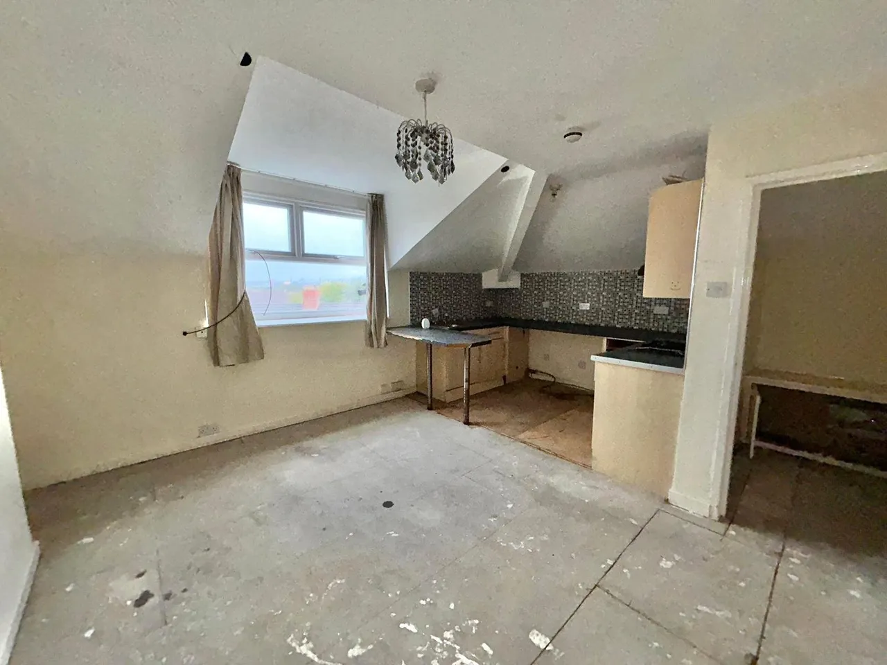 Grosvenor Road, Birkenhead, CH43, photo 8