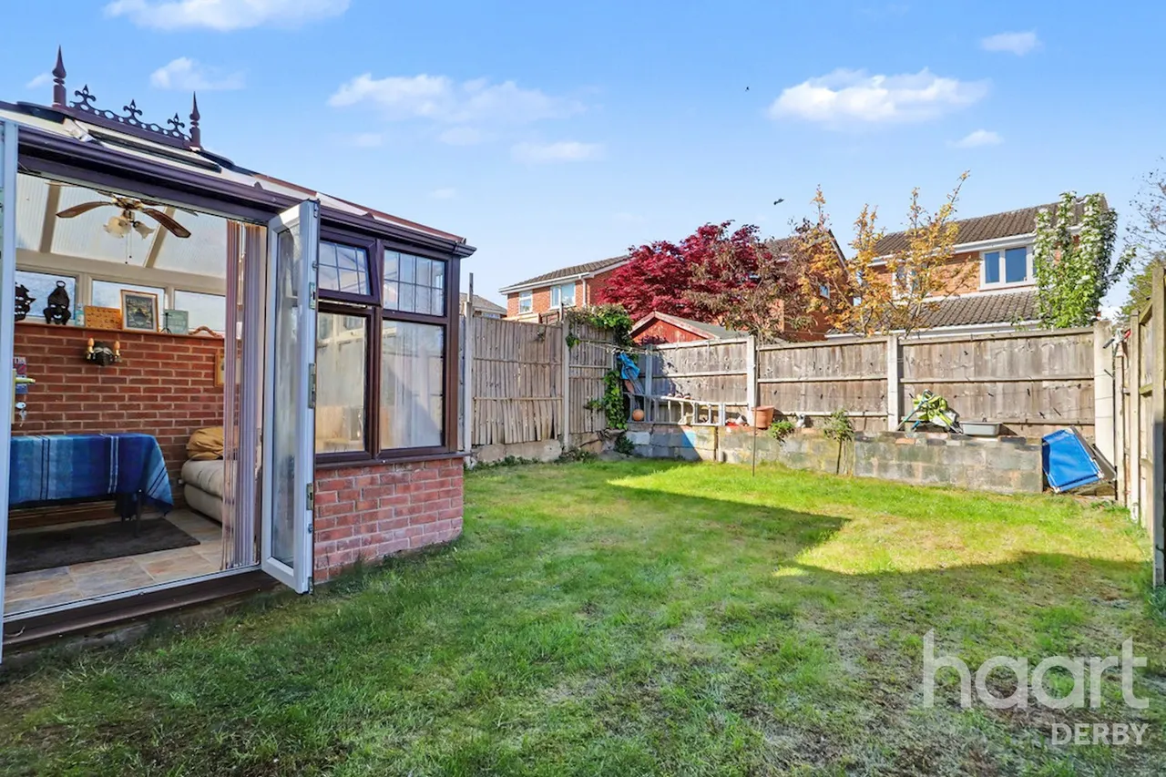 Ashcombe Gardens, Oakwood, DE21, photo 16