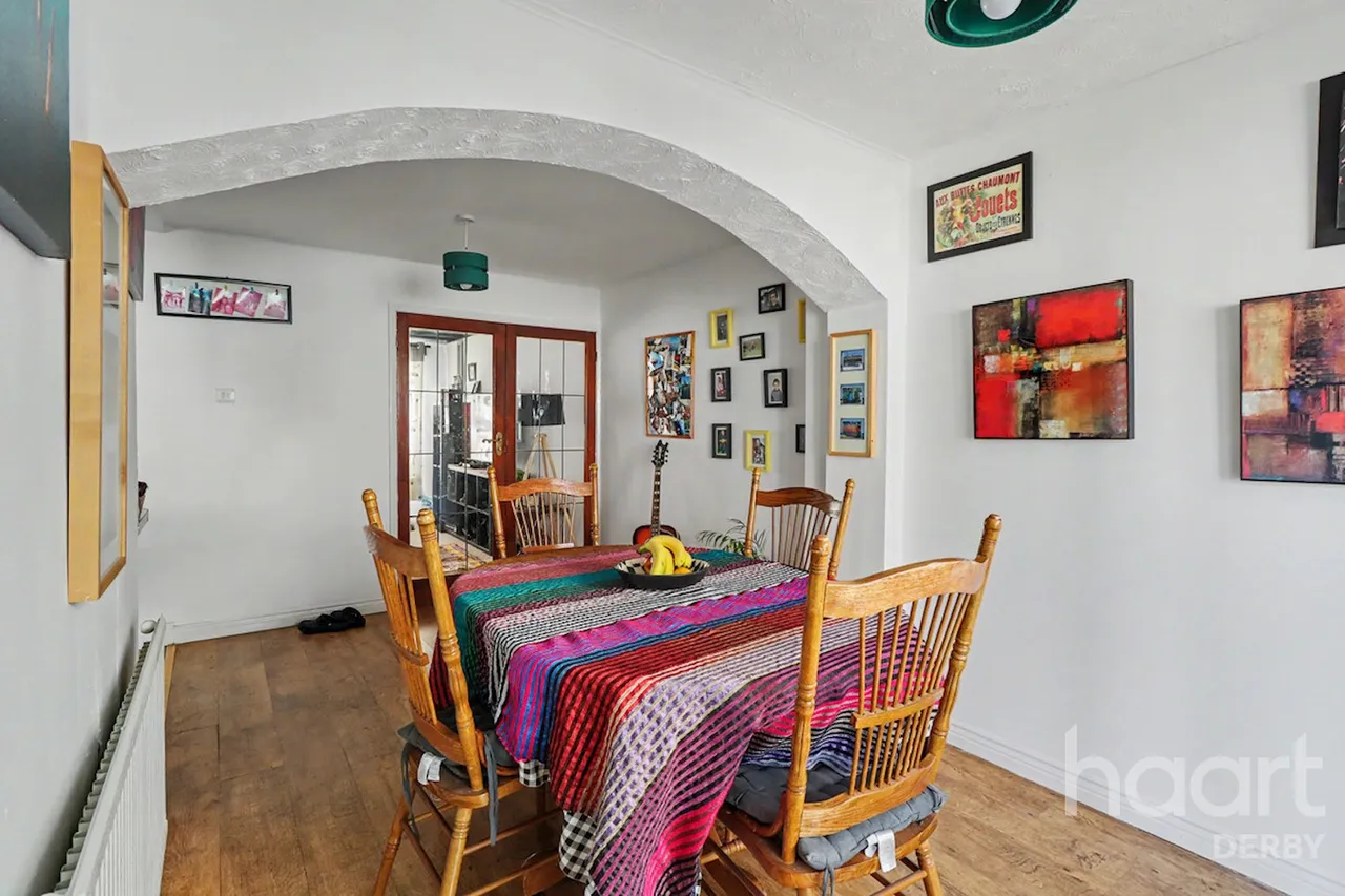 Ashcombe Gardens, Oakwood, DE21, photo 6