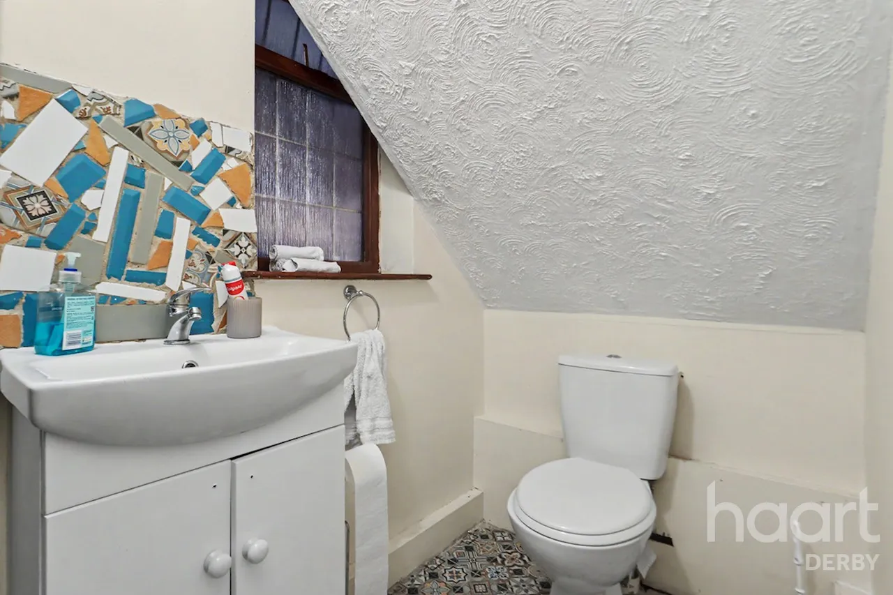 Ashcombe Gardens, Oakwood, DE21, photo 8