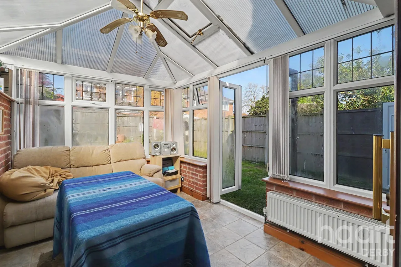 Ashcombe Gardens, Oakwood, DE21, photo 2