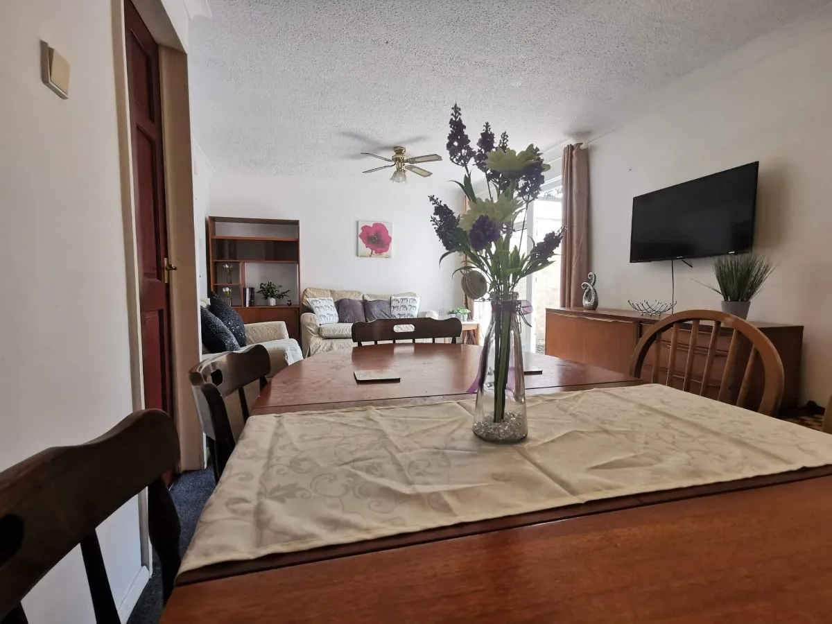 7 bed house to rent, Downs Road, Canterbury, CT2