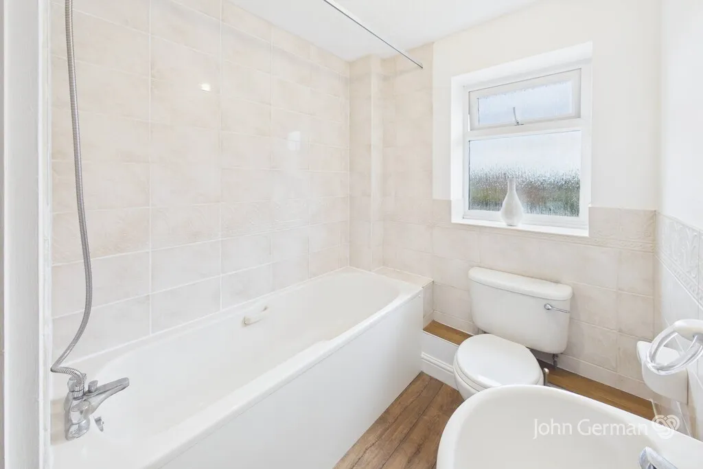 Ashbrook Close, Uttoxeter, photo 12
