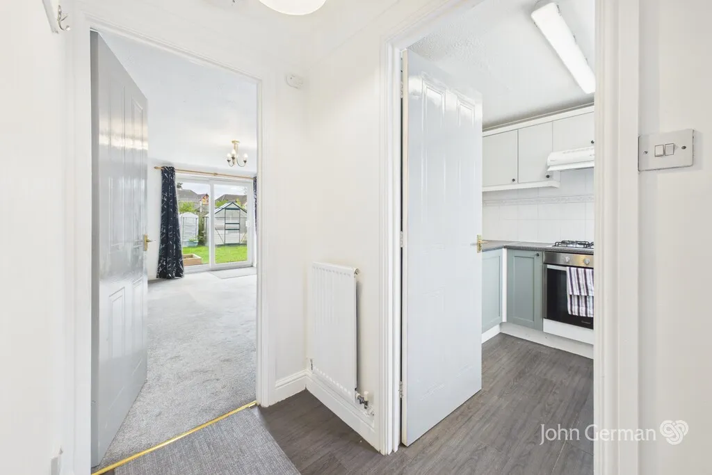 Ashbrook Close, Uttoxeter, photo 8