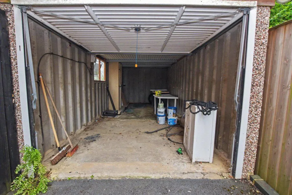 Wheelwright Close, Leeds, LS12, photo 13
