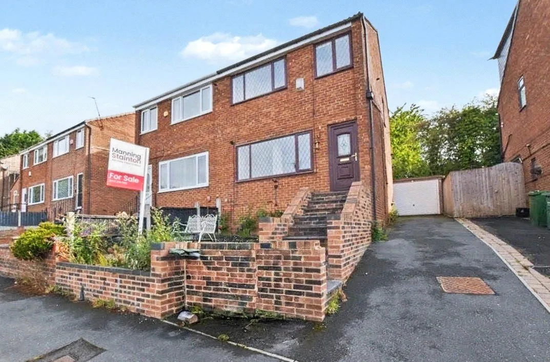 3 bed house for sale, Wheelwright Close, Leeds, LS12