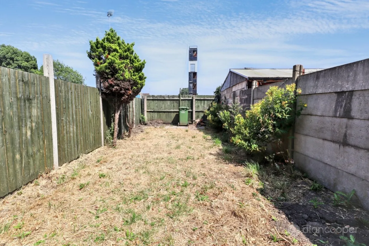 Graham Street, Abbey Green, CV11, photo 22