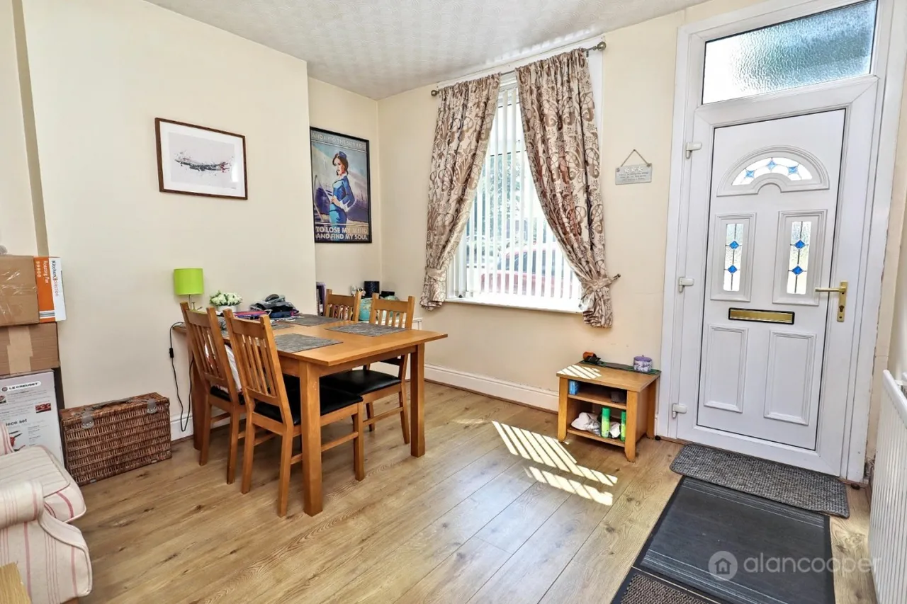 Graham Street, Abbey Green, CV11, photo 2