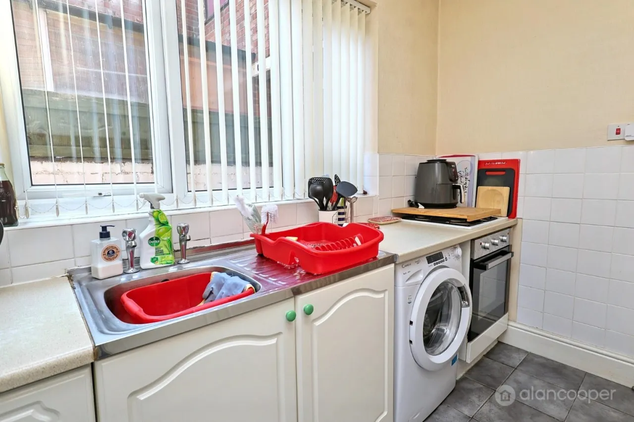 Graham Street, Abbey Green, CV11, photo 8