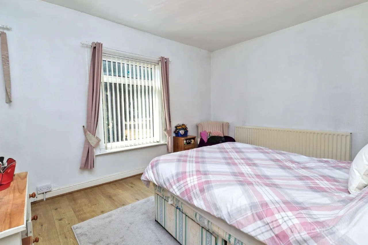Graham Street, Abbey Green, CV11, photo 16