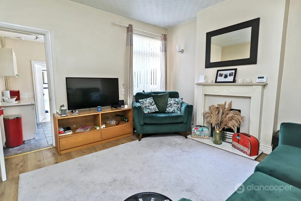 Graham Street, Abbey Green, CV11, photo 4