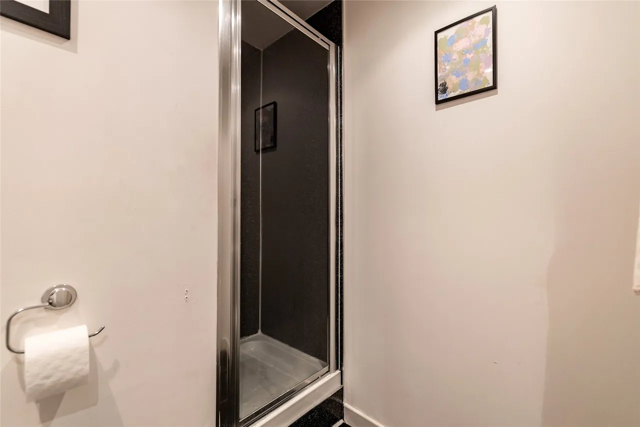 Thistle Street, Aberdeen, AB10, photo 11