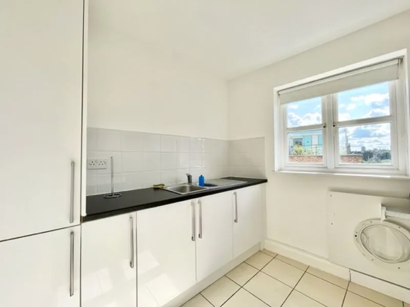 Fuller Close, London E2 6DX, photo 5