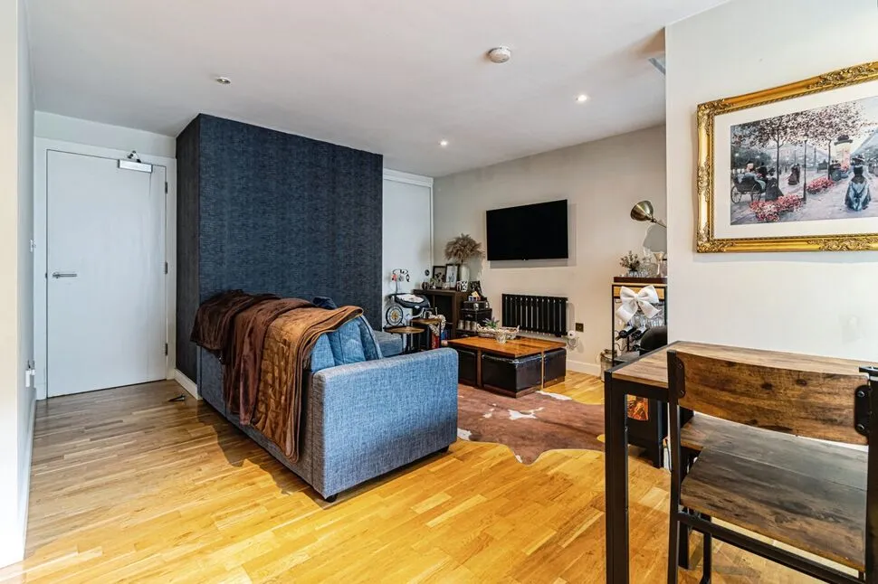 2 bed flat for sale — Arundel Street, Manchester, M15