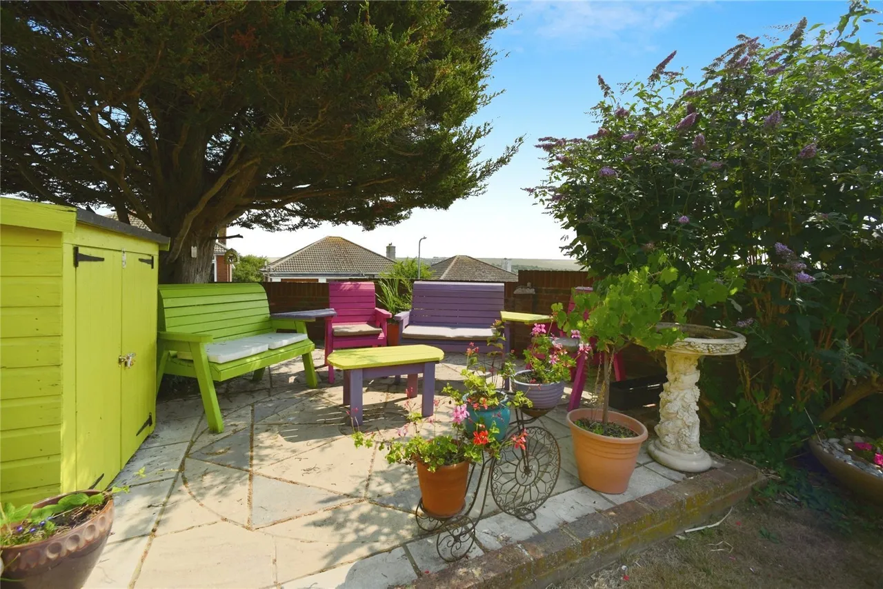 Chorley Avenue, Saltdean, BN2, photo 13