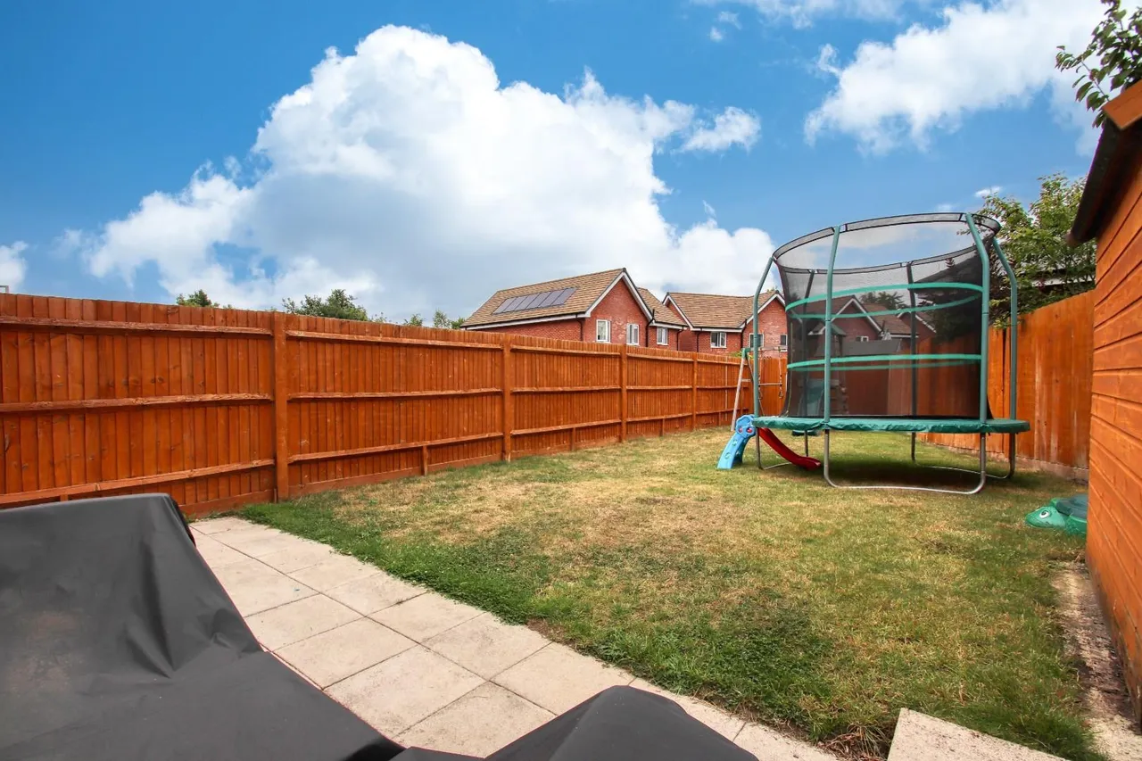 Farm Road, Horton Heath, Eastleigh, SO50 7HR, photo 16