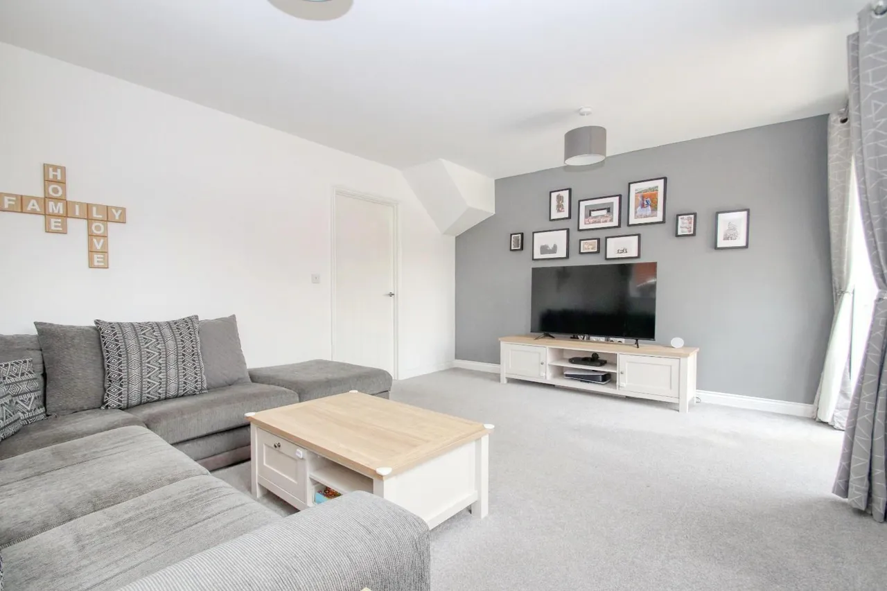 Farm Road, Horton Heath, Eastleigh, SO50 7HR, photo 5