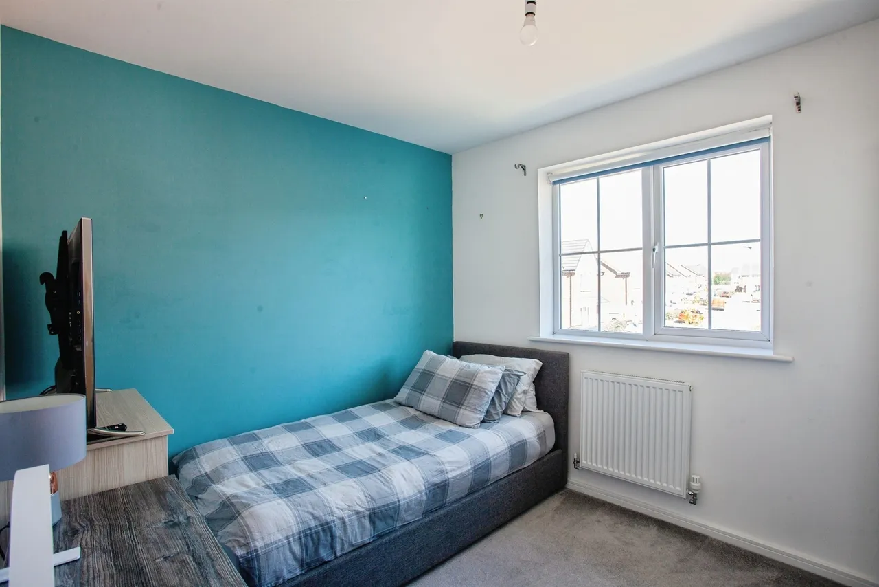 Rosefinch Road, Goldthorpe, S63, photo 9