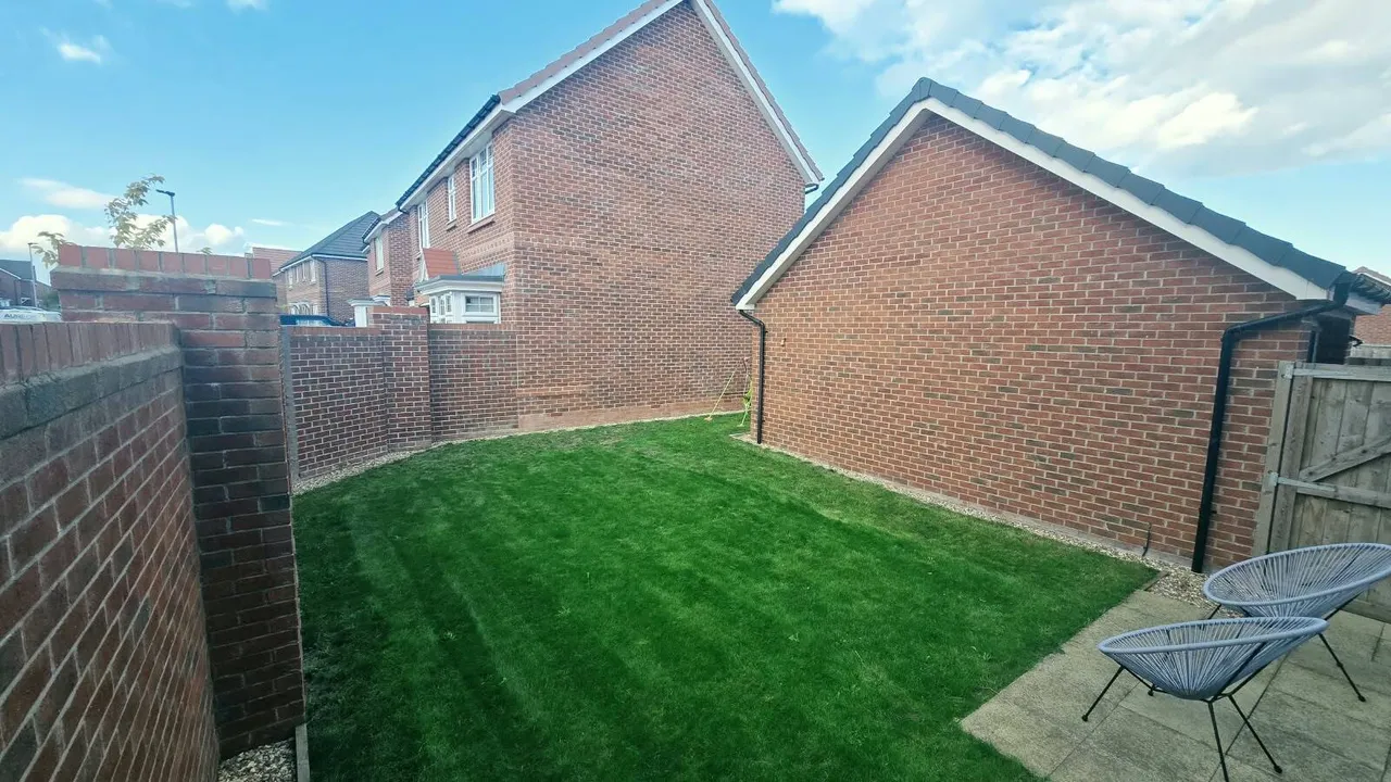 Rosefinch Road, Goldthorpe, S63, photo 20