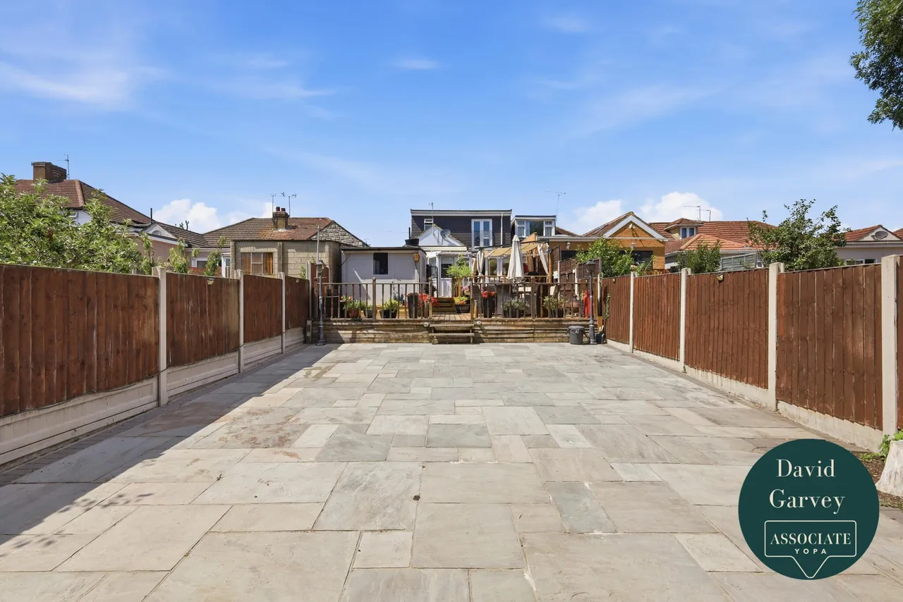 Heather Drive, Romford, RM1, photo 15