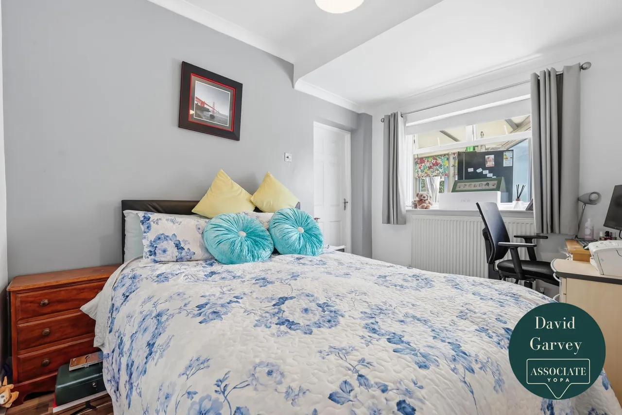 Heather Drive, Romford, RM1, photo 10