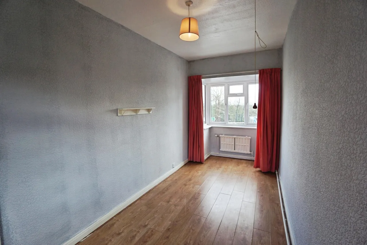 Vicarage Road West, Woodsetton, DY1, photo 15