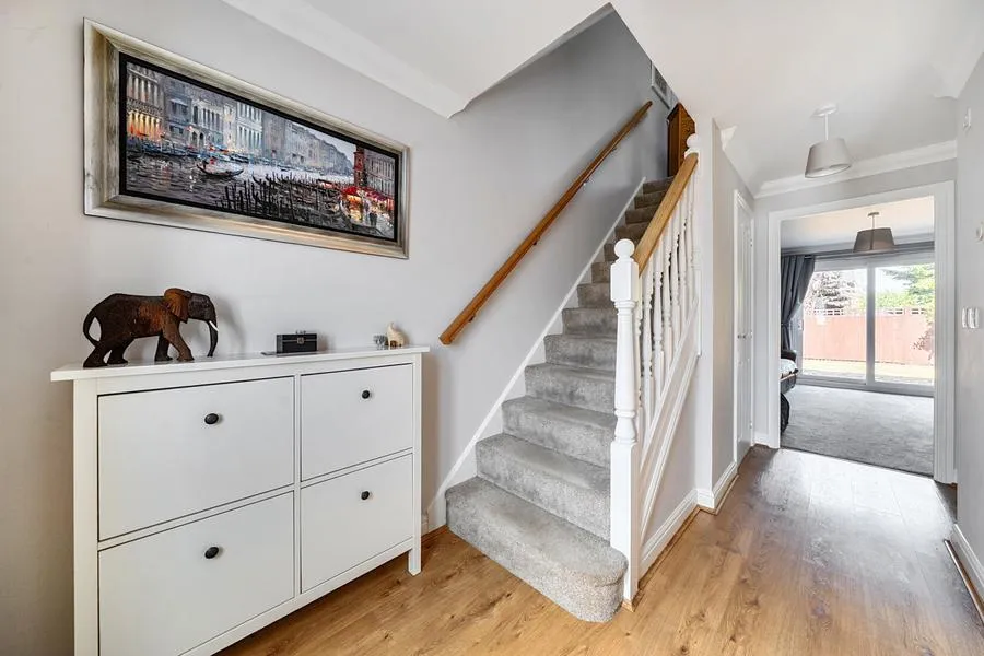 Grenadier Gardens, Thatcham, RG19, photo 20