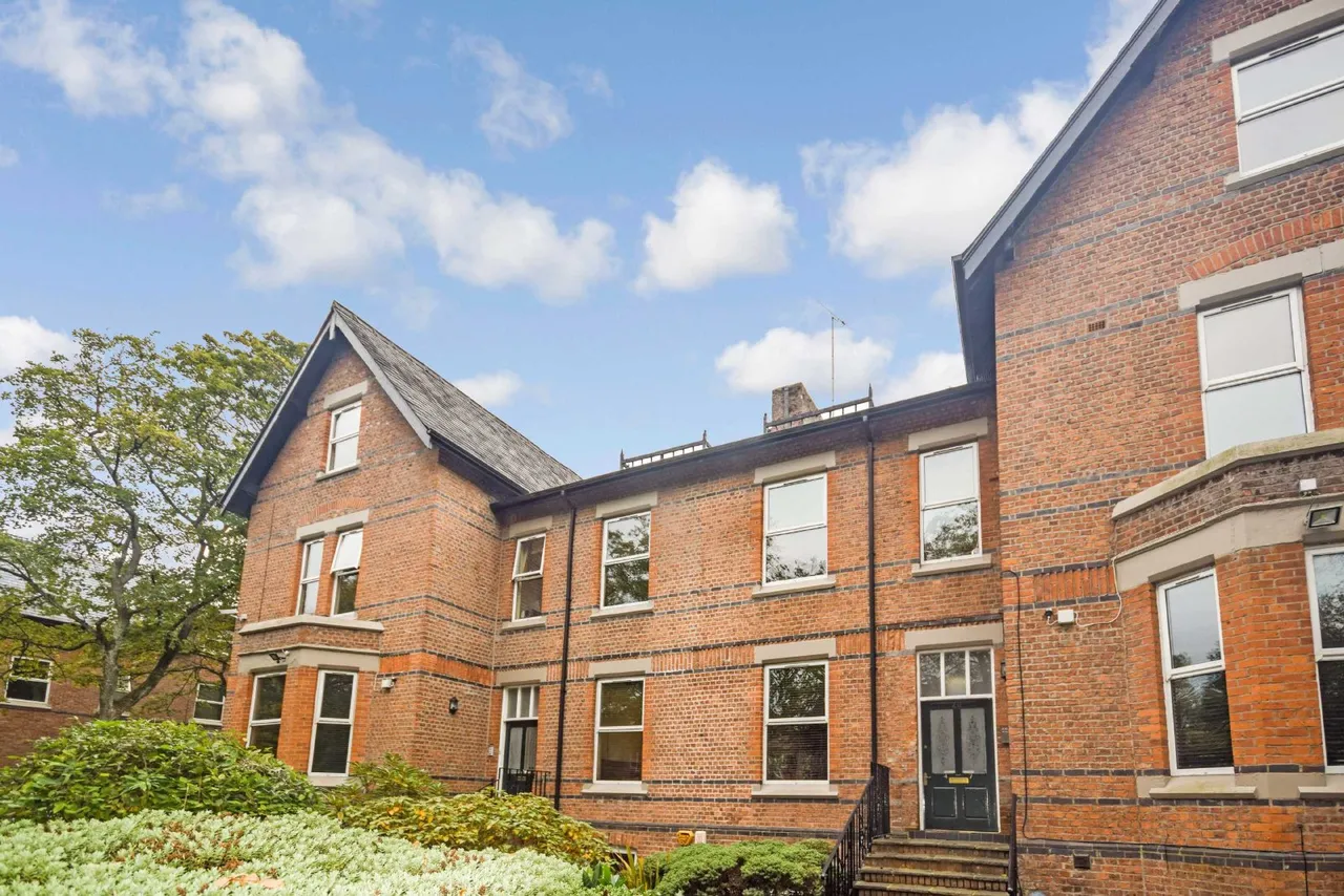 Sandwich Road, Eccles, M30, photo 6