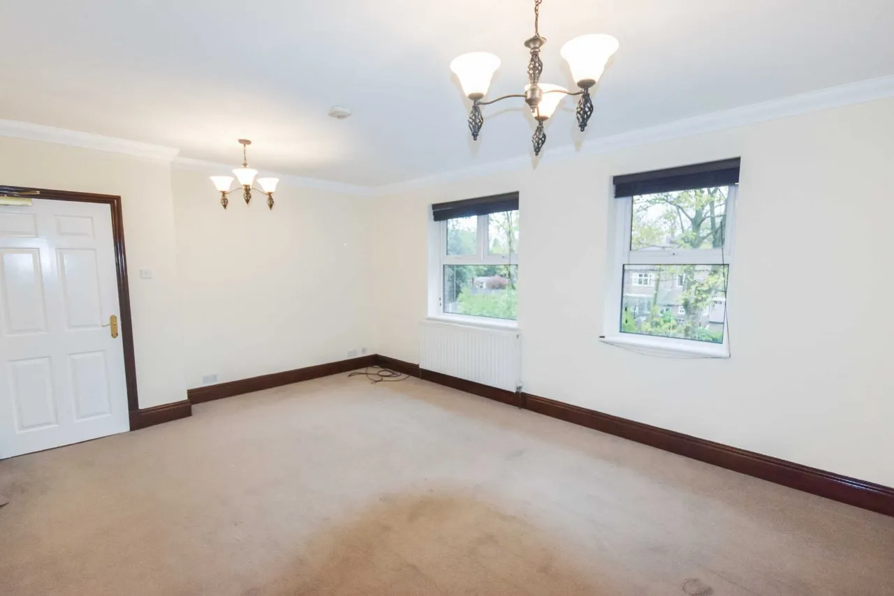 Sandwich Road, Eccles, M30, photo 5