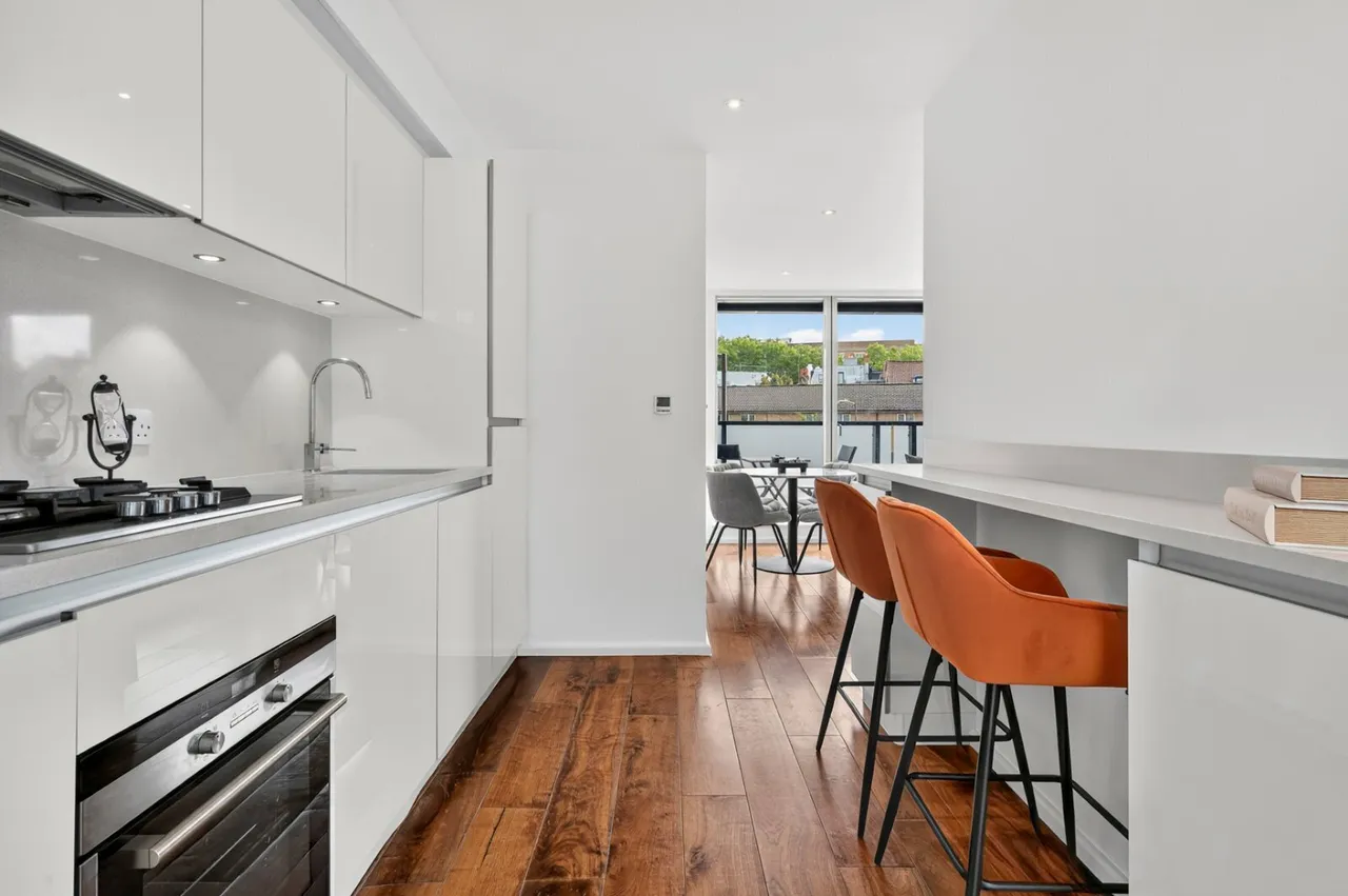 Long Walk, London, SE1, photo 15