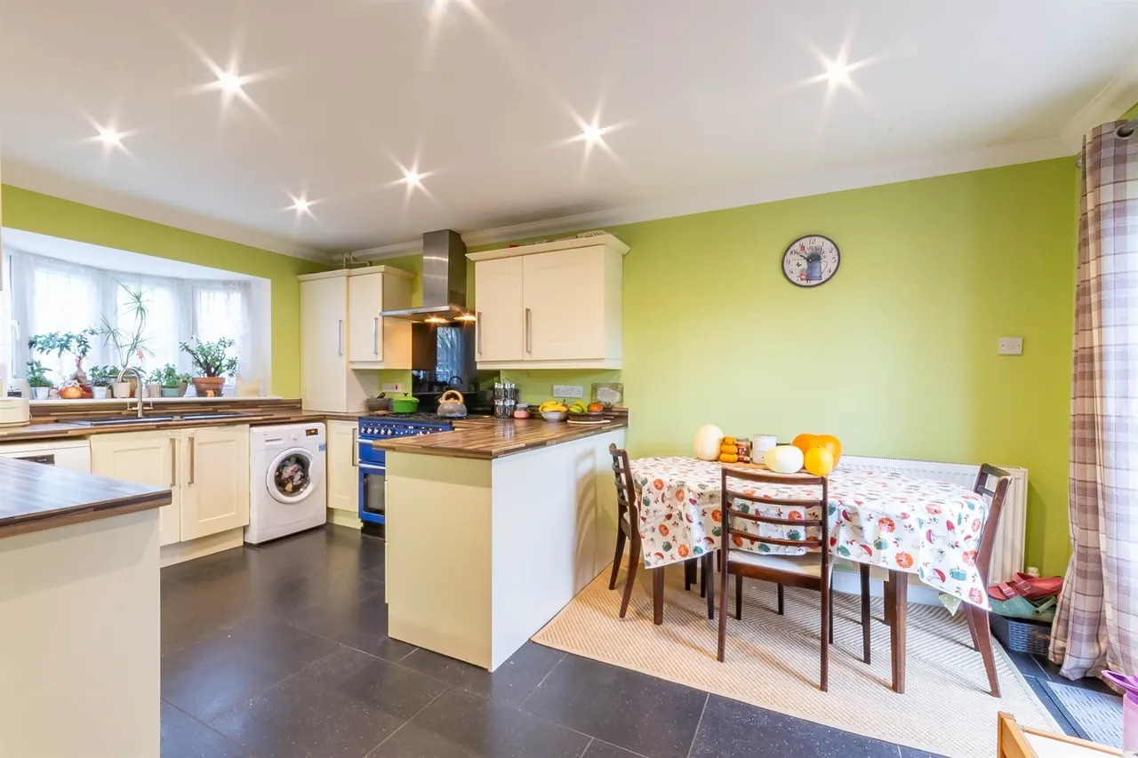 Austral Way, Althorne, Chelmsford, photo 9