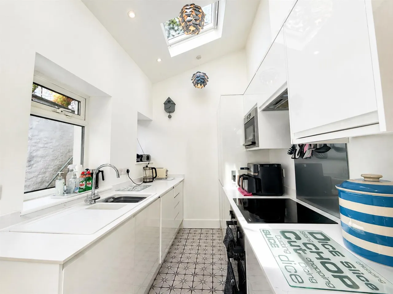 Ranscombe Road, Brixham, photo 9