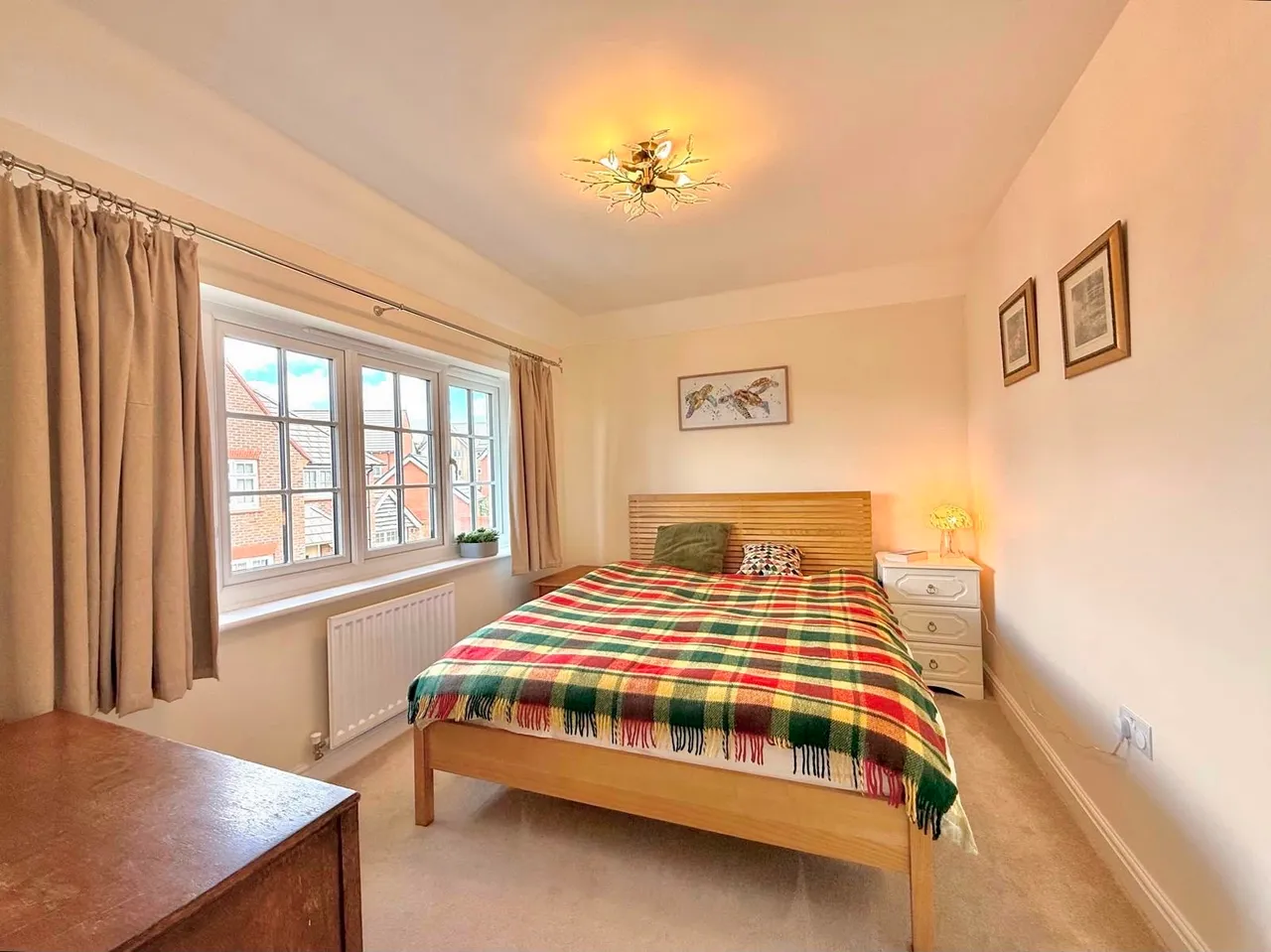 Axford Close, Swindon, Wiltshire, SN3 6FA, photo 14